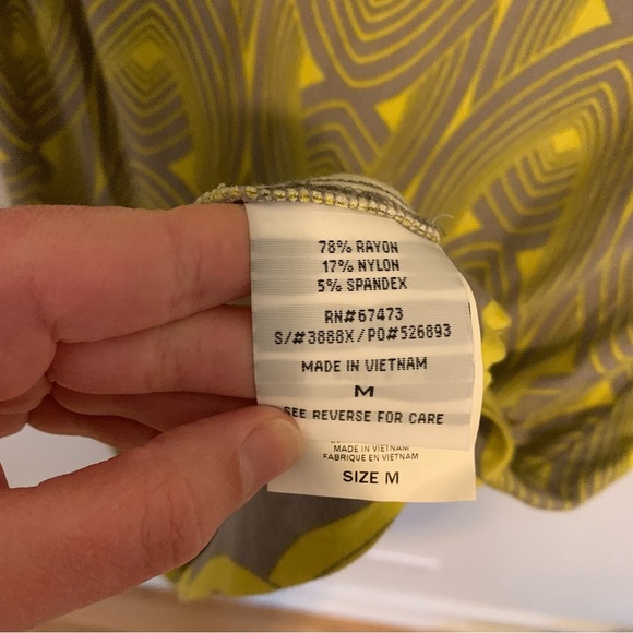 A Pea in the Pod Taylor Abstract Print Quarter Sleeve Maternity Dress Size Med - Picture 5 of 9